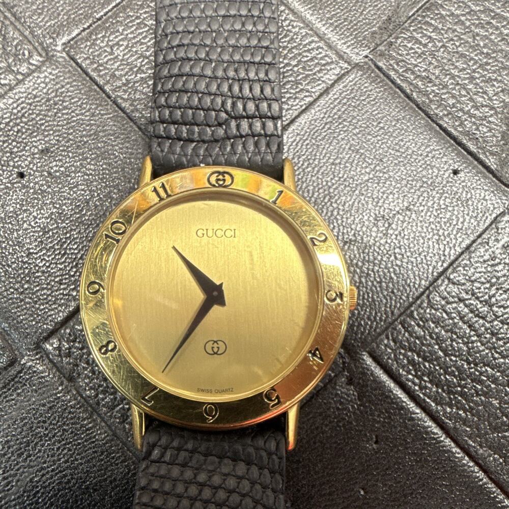 Vintage Gucci 3000M Late 80s-90s Unisex/Mens Wristwatch 33mm Case New Battery